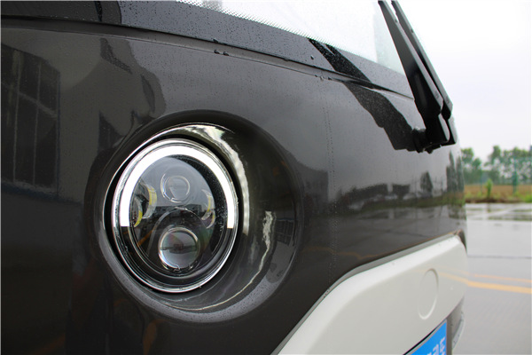 14座電動觀光車-大燈 14座電動觀光車-大燈